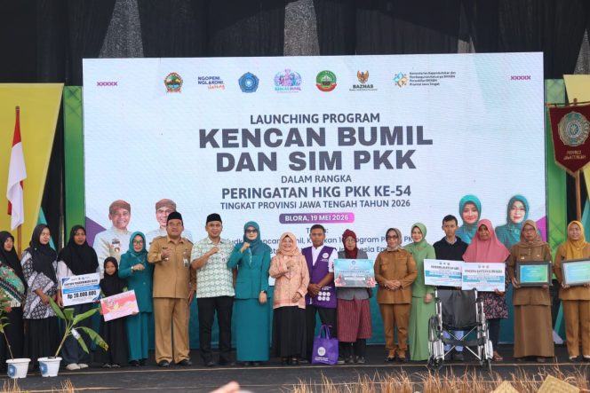 
					HKG PKK ke-54 Tingkat Jateng Dipusatkan di Blora, Luncurkan Program “Kencan Bumil” dan SIM PKK