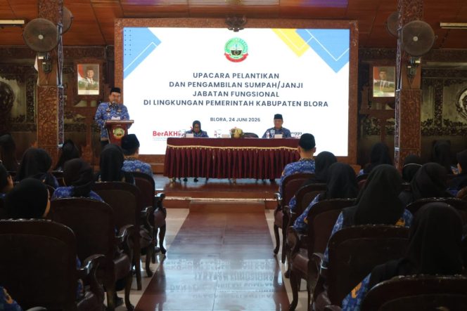 
					191 ASN Blora Resmi Diambil Sumpah, Bupati Arief Rohman Tekankan Profesionalisme dan Integritas