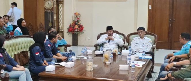 
					Bupati Harno Siap Mediasi Keluhan Pekerja PT PWI Rembang, Soroti Aturan SIM-STNK dan Keterbatasan Parkir