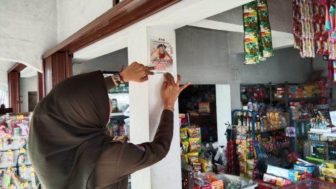 
					Tim Gabungan Sisir Karangtengah, Peredaran Rokok Ilegal Nihil Ditemukan