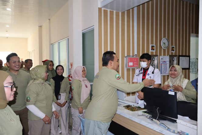 
					Pemkab Blora Proyeksikan RSUD dr. R. Soeprapto Cepu Jadi Rumah Sakit Rujukan Regional Layanan Kesehatan Jiwa ‎
