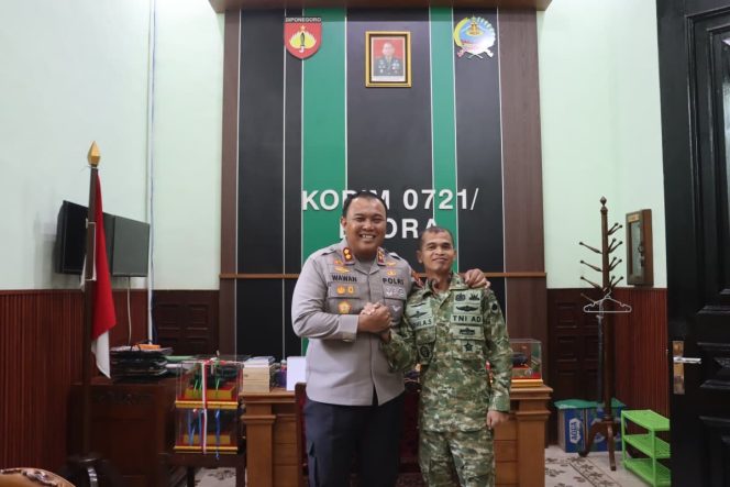 
					Kapolres Blora Perkuat Sinergi TNI-Polri, Silaturahmi ke Kodim 0721/Blora