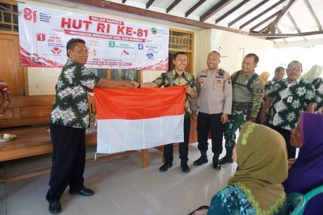 
					HUT ke-81 RI, Kecamatan Jepon Gelar Bakti Sosial hingga Perbaikan Infrastruktur Desa ‎