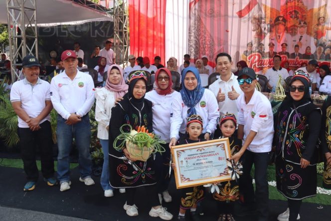 
					Pawai Pembangunan Blora Meriah, 46 Kontingen Pelajar Tampilkan Potensi dan Budaya Nusantara ‎