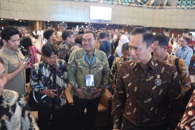 
					AHY Minta Penanganan Permukiman Kumuh Terpadu, Blora Siap Perluas Program‎