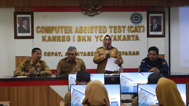 
					300 ASN Blora Ikuti Profiling di BKN Yogyakarta, Kerjakan 500 Soal dalam 150 Menit‎