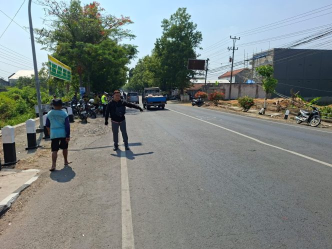 
					Pelajar 16 Tahun Hendak Belok, Motor Verza Tabrak dari Belakang di Jembatan Kajangan Blora