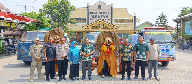 
					Kemarau Panjang, Sanggar Singo Sari Budoyo Salurkan 30 Tangki Air Bersih untuk Warga Ngawen