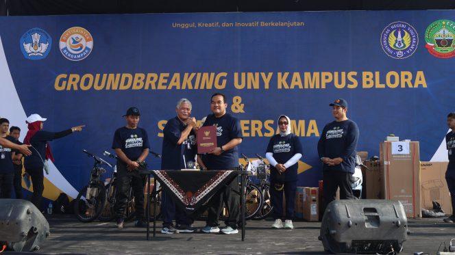 
					Groundbreaking Kampus UNY Blora, Siapkan Sport Center hingga Kolam Renang