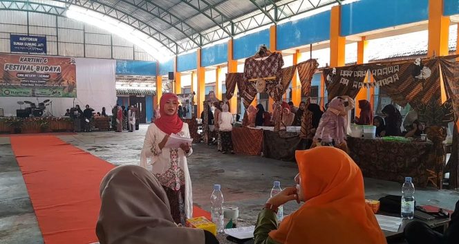 
					Hari Kartini di SMKN 1 Demak, Momentum Perkuat Semangat Perempuan Berpendidikan