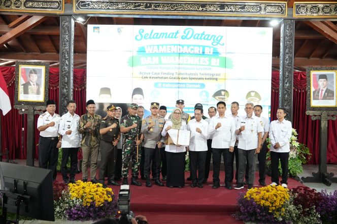 
					Tahun Depan, Seluruh Puskesmas di Indonesia Ditargetkan Dilengkapi X-Ray Mobile untuk Deteksi TBC