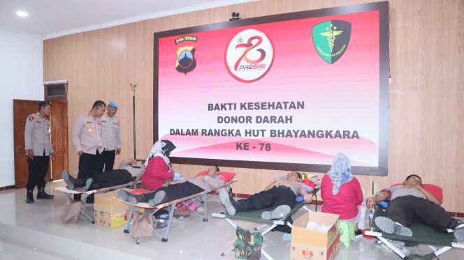 
					Bakti Kesehatan Donor Darah Dalam Rangka HUT Bhayangkara Ke 78 Polres Blora