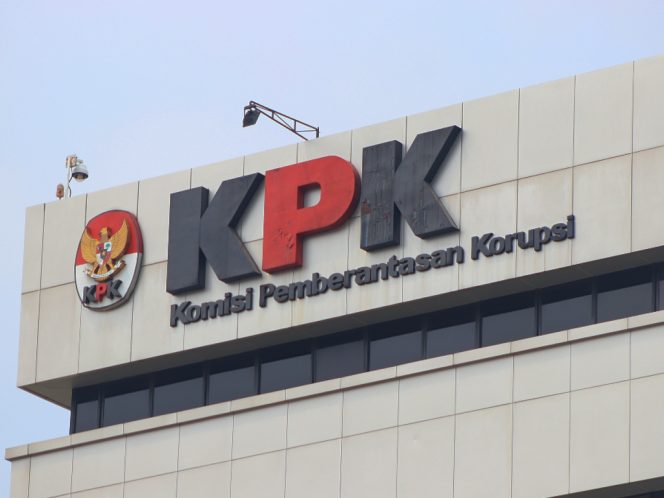 
					KPK Usut Kasus Korupsi di Pemkot Semarang, Empat Tersangka Ditetapkan
