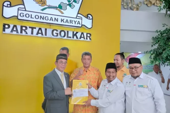 
					Harno dan Gus Hanies Resmi Terima Dukungan Golkar untuk Pilkada Rembang 2024