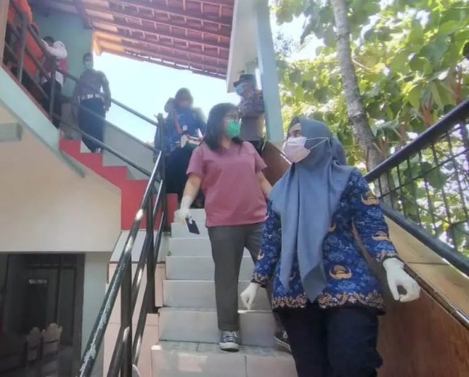 
					Hakim Pengadilan Agama Purwodadi Ditemukan Meninggal Dunia di Kamar Kos