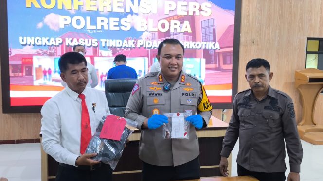 
					Satresnarkoba Polres Blora Tangkap Pengedar Sabu Asal Rembang di Kelurahan Beran