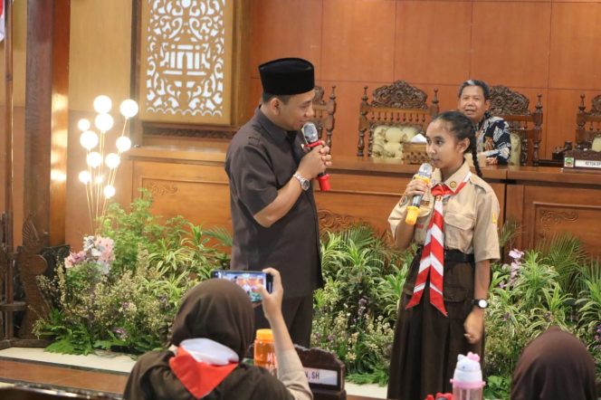 
					DPRD Kabupaten Blora Terima Kunjungan Edukatif dari Pelajar SMP Negeri 1 Blora
