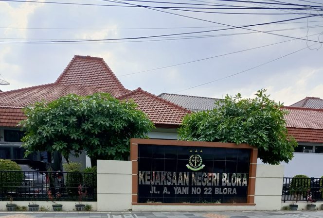 
					Kasi BB Kejari Blora Diperiksa Kejati Jateng, Diduga Terlibat Kasus Narkotika dan Pemerasan