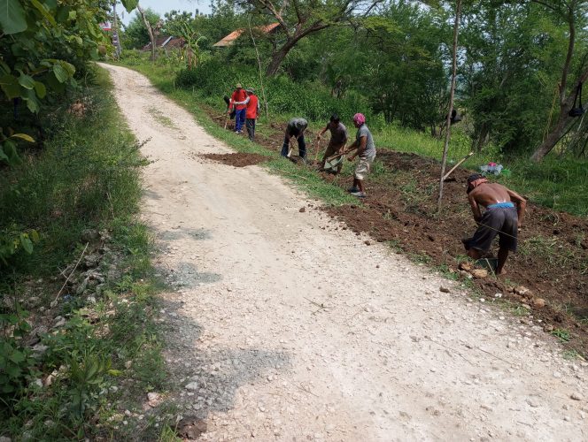 
					Abaikan UU KIP, Proyek Drainase Tanpa Papan Nama di Desa Sambong Blora Diduga Siluman