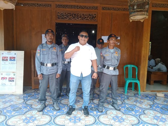 
					Ketua BKPRMI Blora Lakukan Hak Pilih di TPS, Ajak Masyarakat Jangan Golput