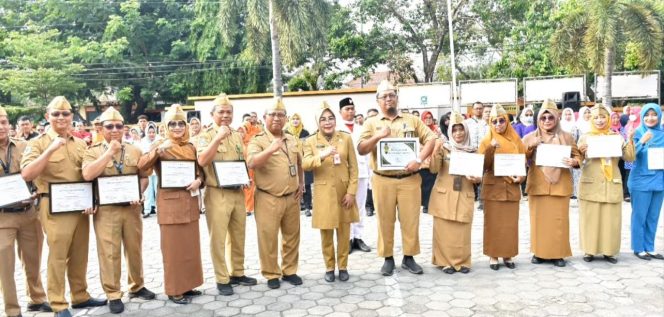 
					Bupati Grobogan Pimpin Upacara Peringatan HKN ke-60, Ajak Masyarakat Wujudkan Indonesia Sehat