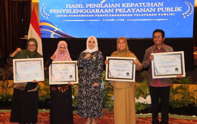 
					Blora Raih Penghargaan Pelayanan Publik Terbaik Jawa Tengah dari Ombudsman