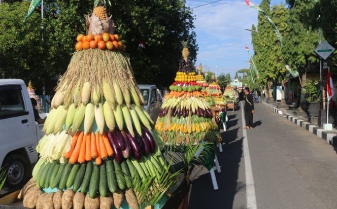 
					Ratusan Gunungan Warnai Grebeg Hari Jadi ke-275 Kabupaten Blora