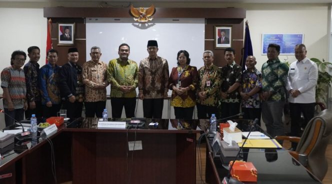 
					Bupati Blora Temui Menteri Transmigrasi, Upayakan Solusi bagi Desa Terdampak Bendungan Karangnongko