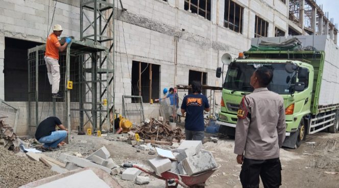 
					Belasan Pekerja Kecelakaan Kerja di Proyek RS PKU Muhammadiyah Blora Belum Terdaftar BPJS Ketenagakerjaan