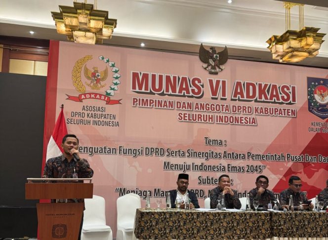 
					Siswanto Terpilih sebagai Ketua Umum ADKASI 2025-2030, Warga Blora Bangga
