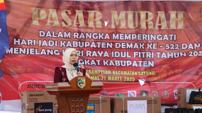 
					Pemkab Demak Gelar Pasar Murah Jelang Idulfitri, Salurkan 1.600 Paket Sembako