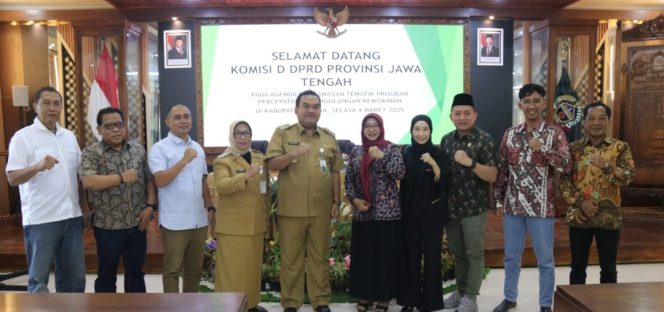 
					Bupati Blora Minta Dukungan DPRD Jateng untuk Perbaikan Jalan Provinsi