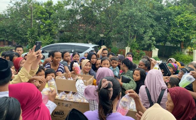 
					Ratusan Pack Takjil Ludes dalam 10 Menit, Puskesmas Jiken Berbagi di Bulan Ramadan
