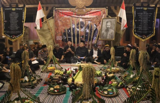 
					Bupati Arief Rohman Ajak Lestarikan Alam di Peringatan 118 Tahun Perjuangan Samin Surosentiko