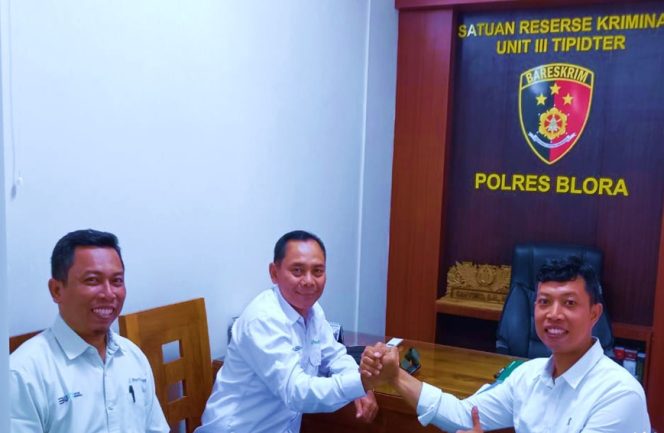 
					Polres Blora dan Perhutani KPH Cepu Perkuat Sinergi Jaga Kelestarian Hutan