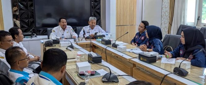 
					Tiga Serikat Pekerja Audiensi ke Bupati Rembang, Sampaikan 11 Aspirasi Ketenagakerjaan