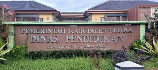 
					Disdik Blora Imbau Sekolah Tak Gelar Wisuda di Luar Lingkungan Sekolah