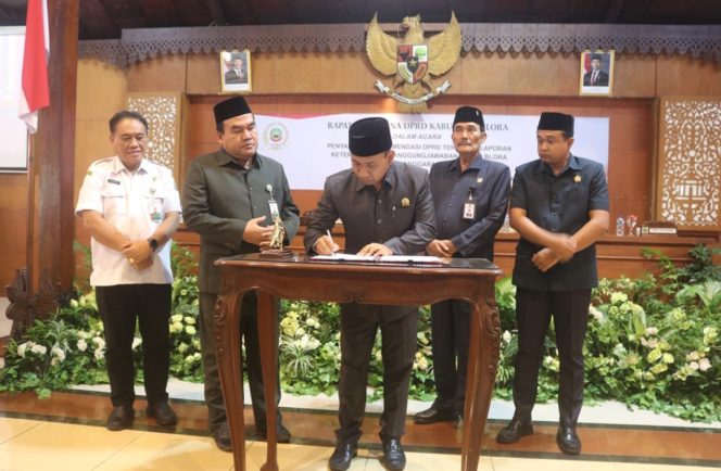 
					DPRD Blora Sampaikan Rekomendasi atas LKPJ Bupati Tahun Anggaran 2024