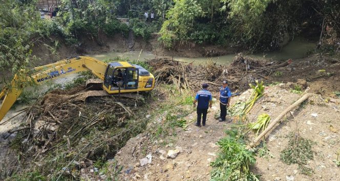 
					DPUPR Blora Tanggap Darurat Banjir, Imbau Warga Jaga Kebersihan Sungai