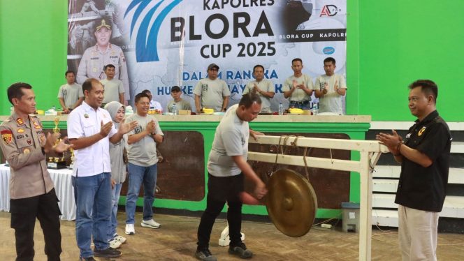 
					Kejuaraan Karate Kapolres Blora Cup 2025 Berlangsung Meriah di Cepu, Diikuti 21 Dojo dan 350 Peserta