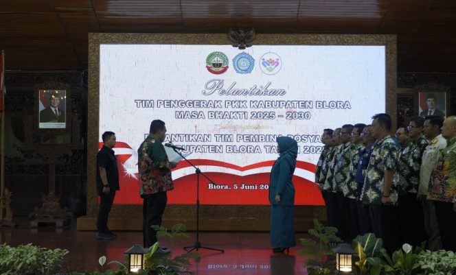 
					Bupati Blora Lantik Pengurus TP PKK dan Tim Pembina Posyandu 2025–2030: Dukung Pemberdayaan Masyarakat Berbasis Keluarga