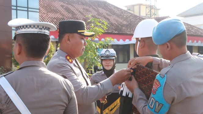 
					Polres Blora Gelar Operasi Patuh Candi 2025: Dorong Budaya Tertib Lalu Lintas Menuju Indonesia Emas