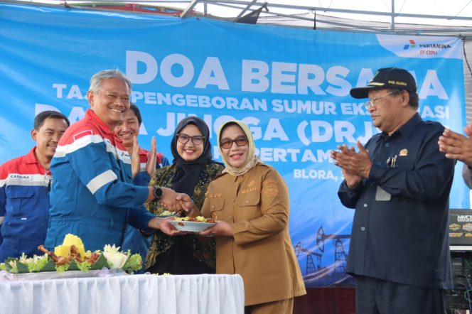 
					Pemkab Blora Dukung Pertamina Lakukan Pengeboran Sumur Eksplorasi Dara Jingga Kradenan