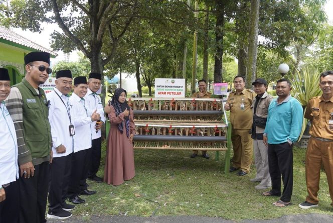 
					Pemkab Blora dan Baznas Salurkan Bantuan Usaha Produktif untuk 105 Warga Kurang Mampu