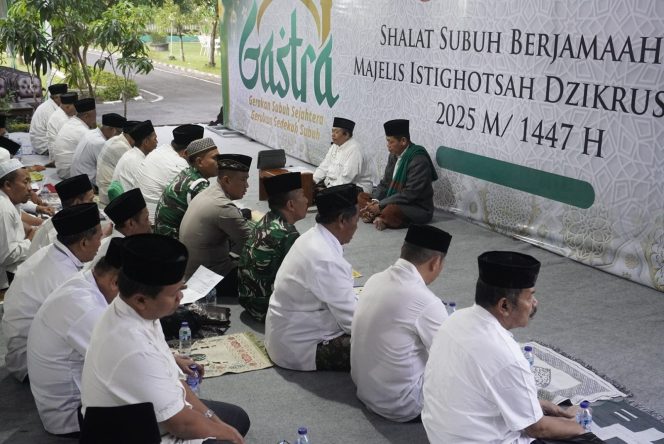 
					Untuk Ketiga Kalinya, Pemkab Blora Gelar Gerakan Subuh Sejahtera (Gastra), Santuni Anak Yatim Piatu