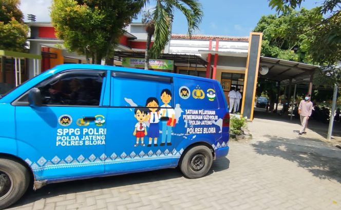 
					Program Makan Bergizi Gratis Polres Blora Disambut Antusias Pelajar, Bikin Semangat Belajar Meningkat