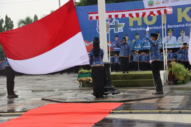 
					Hujan Gerimis Tak Surutkan Khidmat Upacara HUT KORPRI ke-54 di Blora