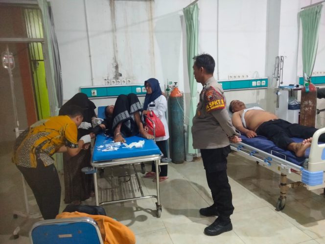 
					Tiang Bendera BPR BKK Kedungtuban Sentuh Kabel PLN, Empat Orang Alami Luka Bakar