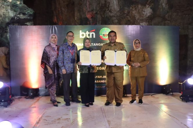 
					Pemkab Blora–BTN Teken MoU Layanan Perbankan di Goa Terawang, Perkuat Ekosistem Ekonomi Daerah ‎