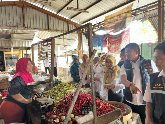 
					Masuk Pekan Kedua Ramadan 1447 H, Satgas Pangan Polres Blora Pastikan Harga Bapokting Stabil